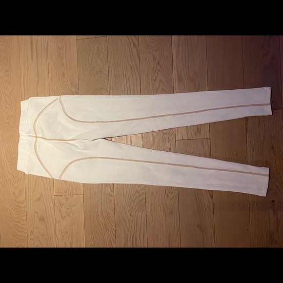 Pants - Picture 3 of 4